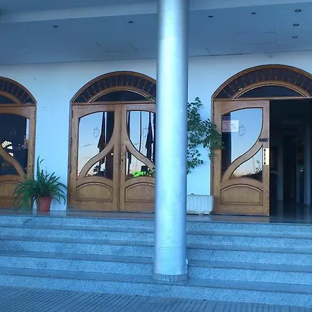 Hotel Reconquista 3*