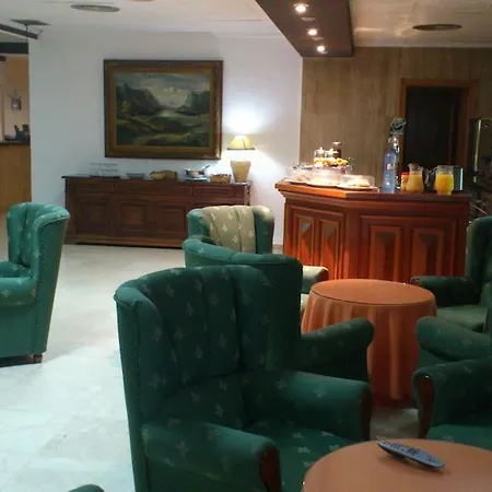 Reconquista Hotel