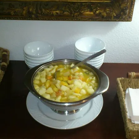 Reconquista Hotel 3*