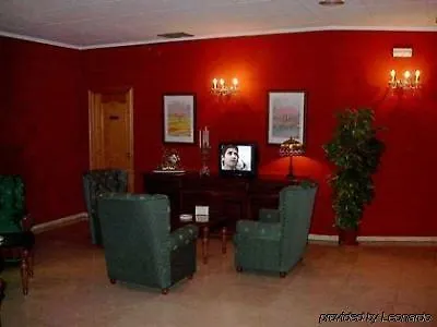 Reconquista Hotel 3*