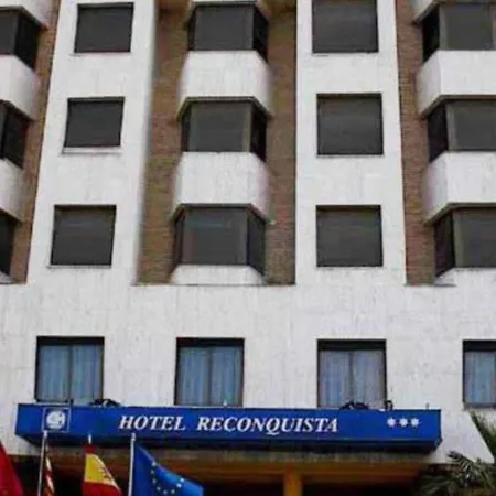 Hotel Reconquista