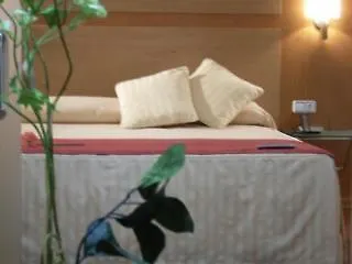 Reconquista Hotel 3*